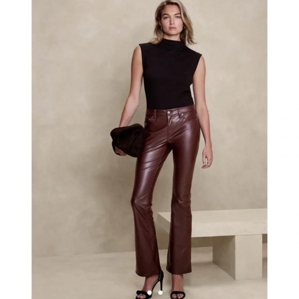 Banana Republic factory VEGAN LEATHER LOW-RISE BOOTCUT PANT